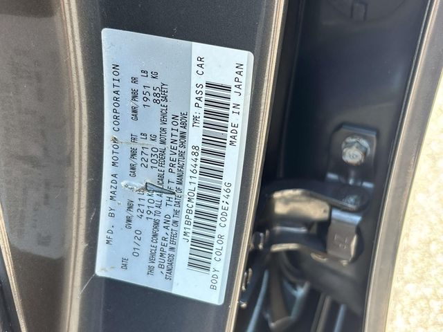 Vehicle image 23 of 32