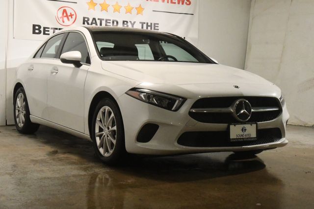 Vehicle image 2 of 30