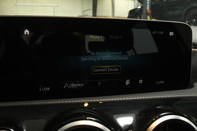 Vehicle image 8 of 30