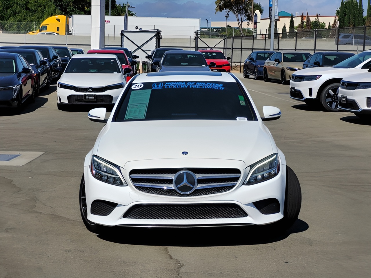 Vehicle image 29 of 35