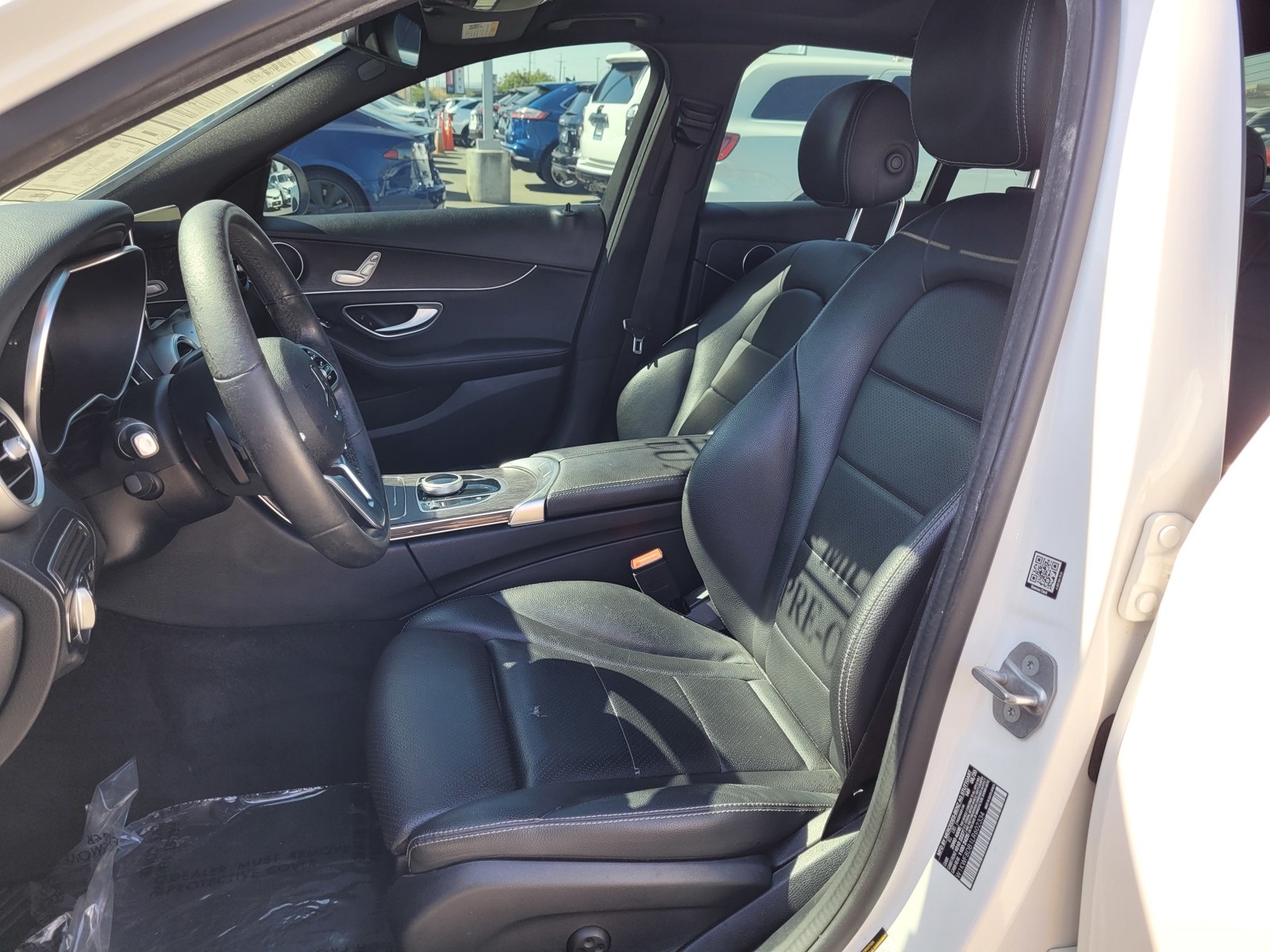 Vehicle image 14 of 35