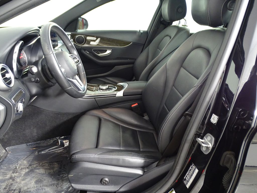 2020 Mercedes-Benz C-Class 300 Image 12 of 44
