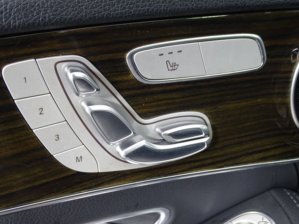 2020 Mercedes-Benz C-Class 300 Image 35 of 44