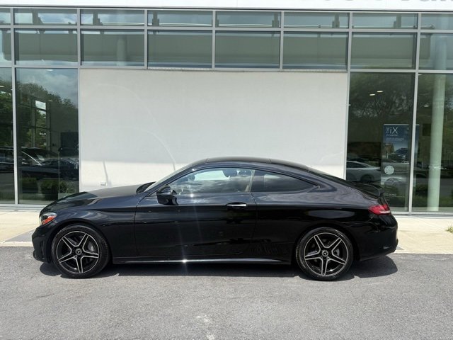Vehicle image 7 of 14