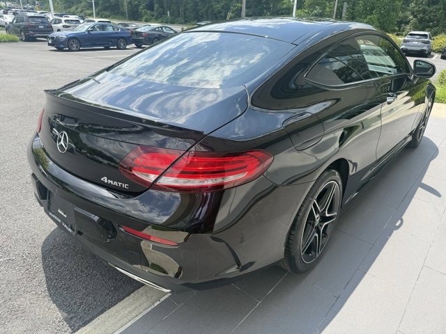 Vehicle image 5 of 14