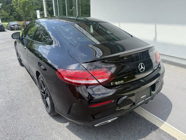 Vehicle image 6 of 14