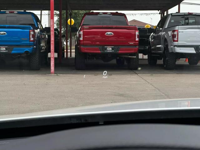 Vehicle image 30 of 51