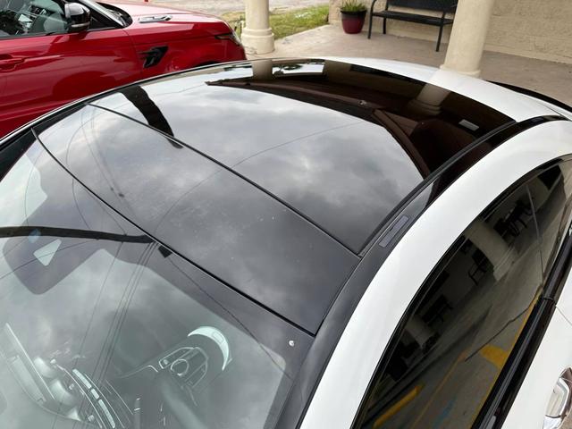 Vehicle image 18 of 51