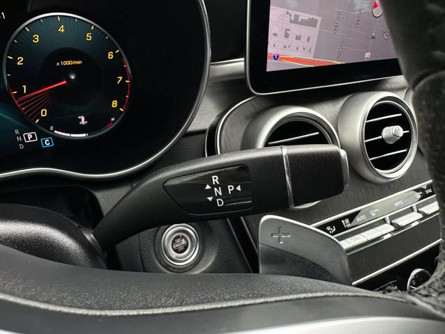 Vehicle image 29 of 51