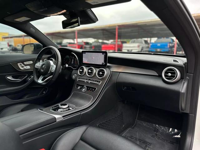 Vehicle image 11 of 51