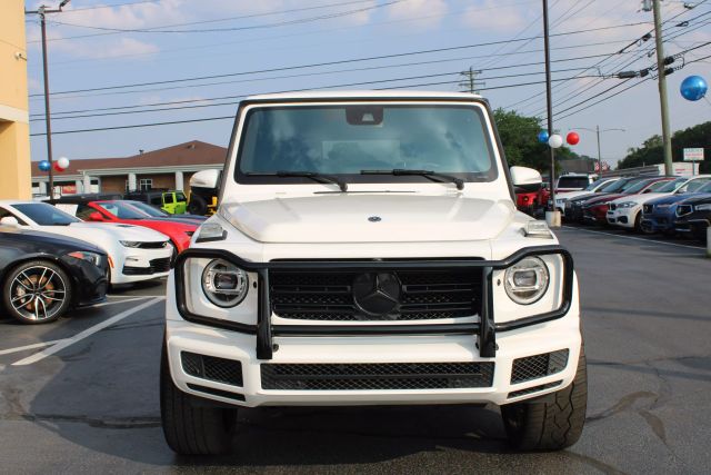 Vehicle image 2 of 37