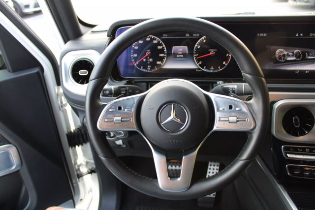 Vehicle image 23 of 37