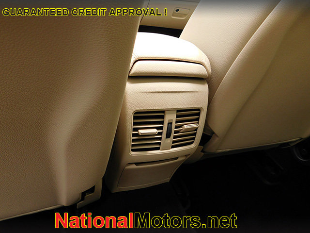 Vehicle image 7 of 13
