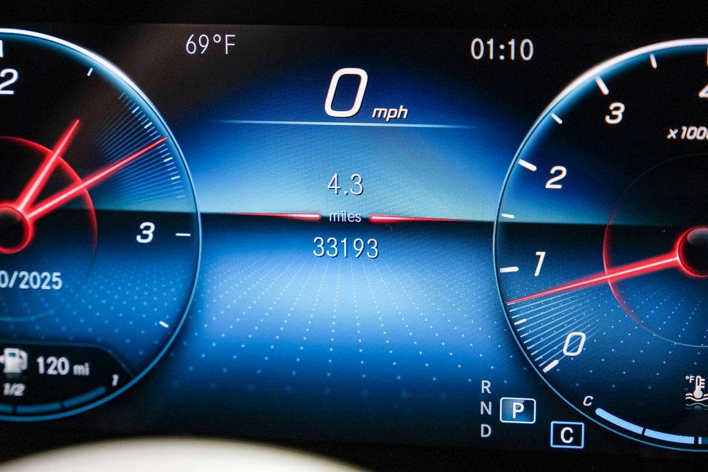 Vehicle image 17 of 53