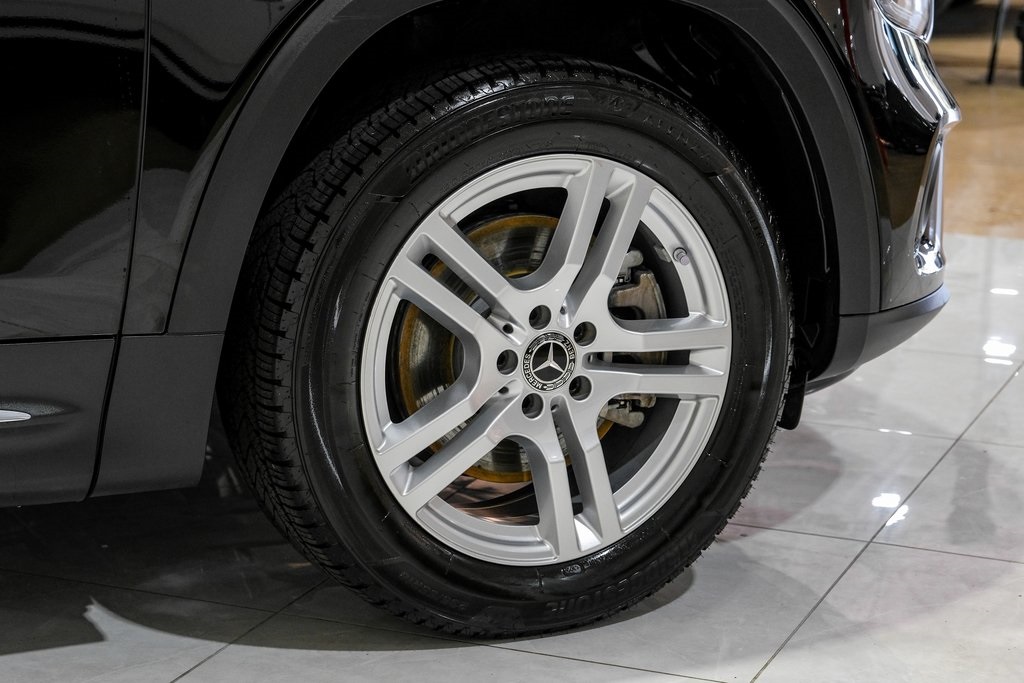 Vehicle image 49 of 53