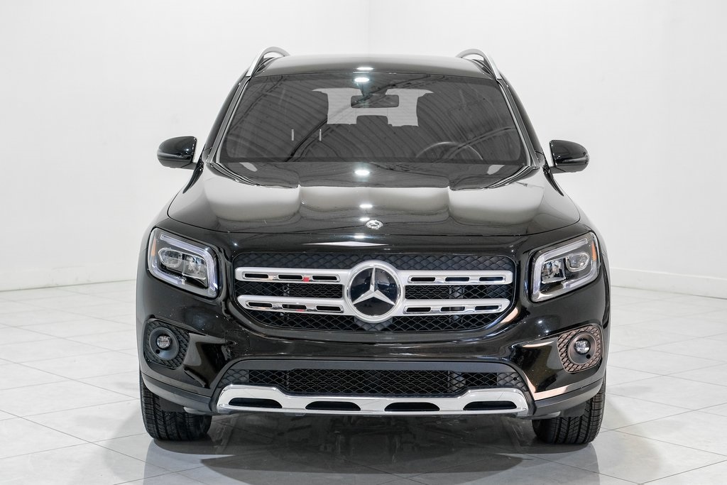 Vehicle image 2 of 53