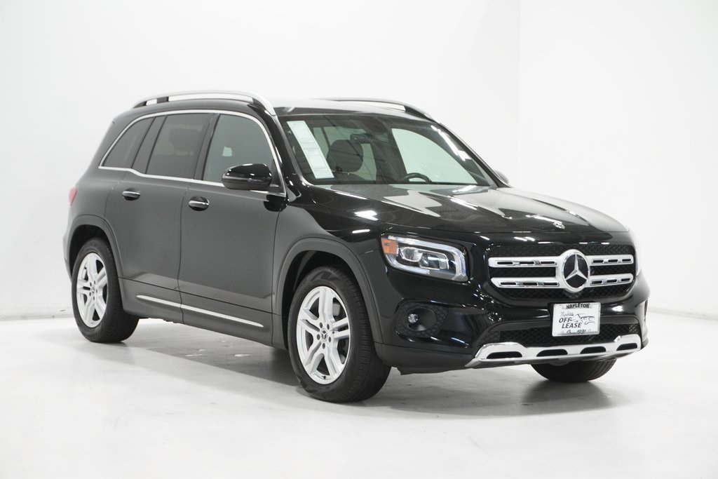 Vehicle image 4 of 31