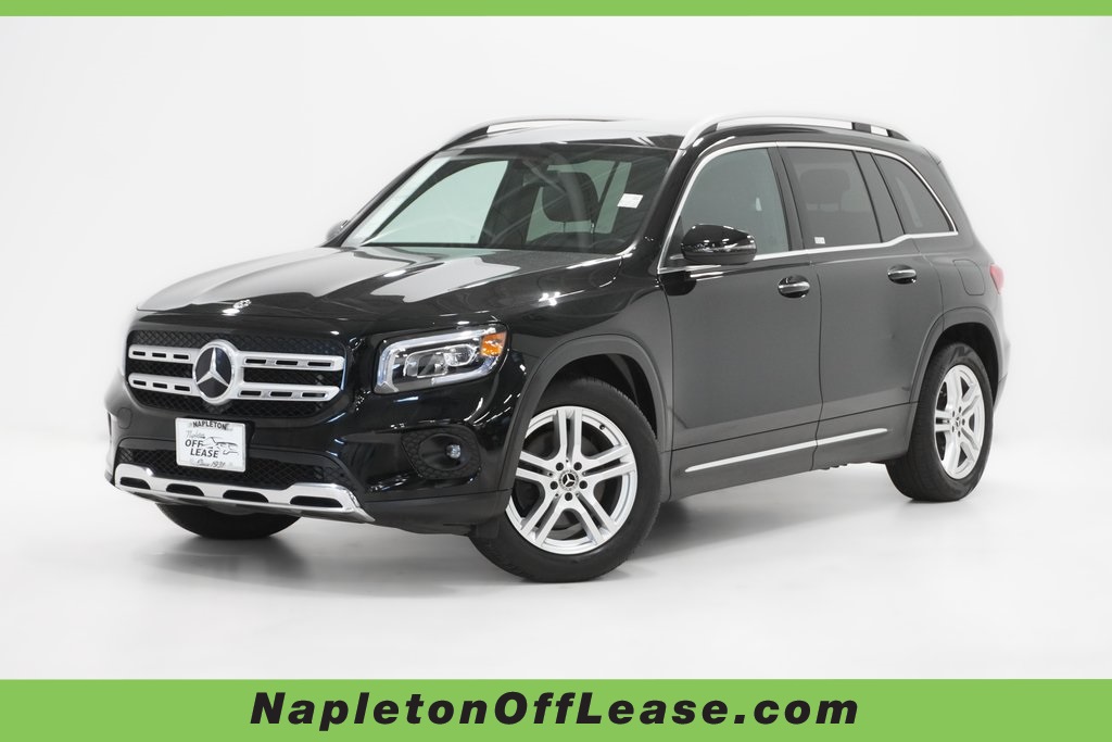 Vehicle image 2 of 31