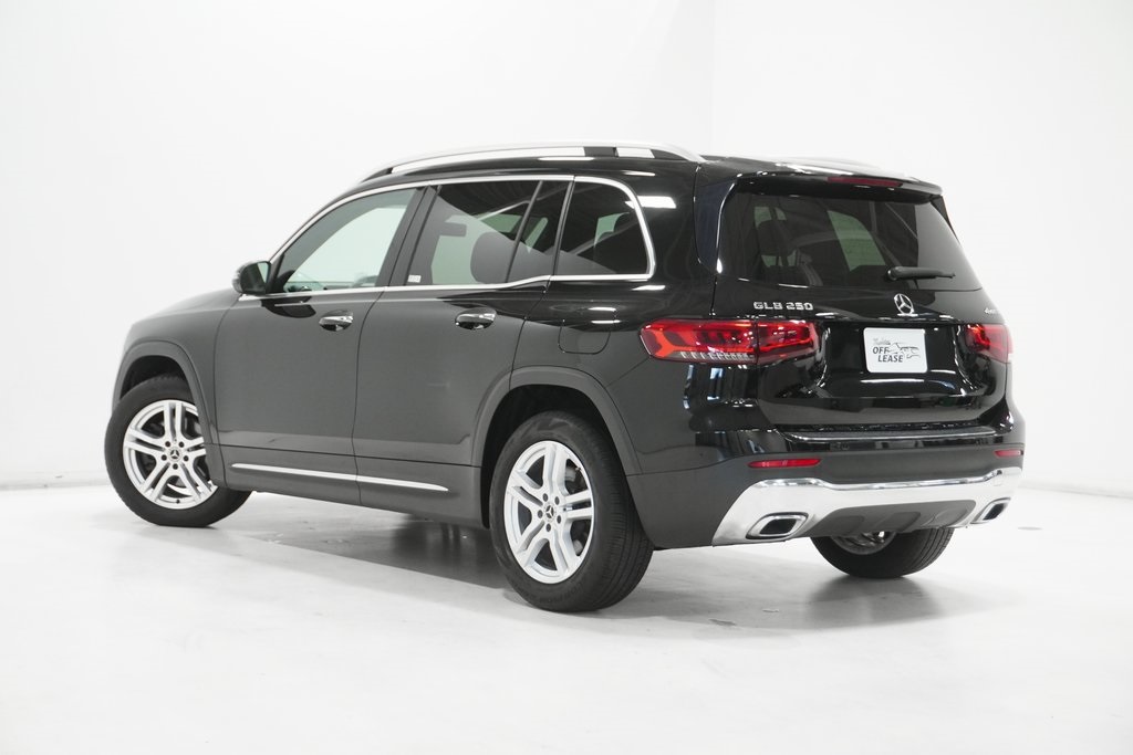 Vehicle image 7 of 31