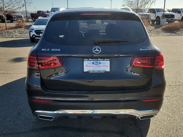Vehicle image 6 of 27
