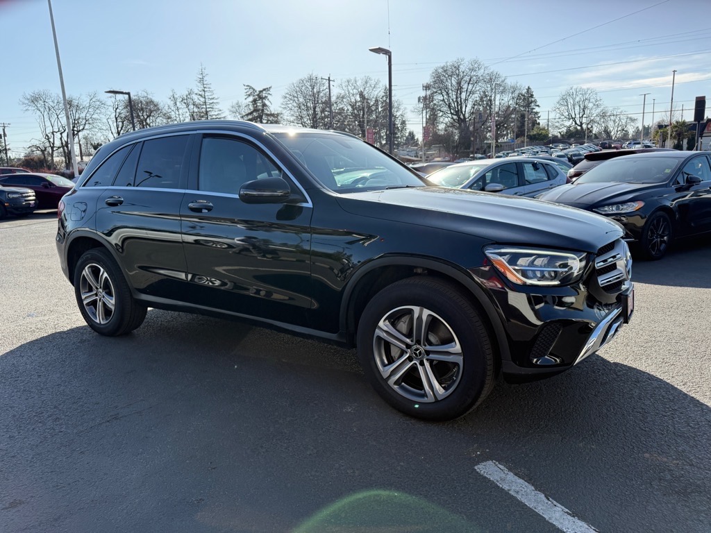 Vehicle image 4 of 28