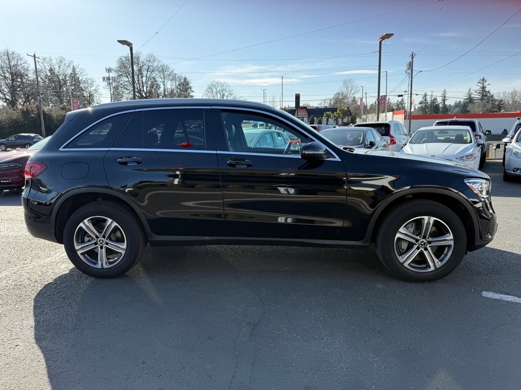 Vehicle image 6 of 28