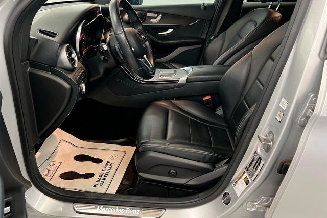 Vehicle image 13 of 27