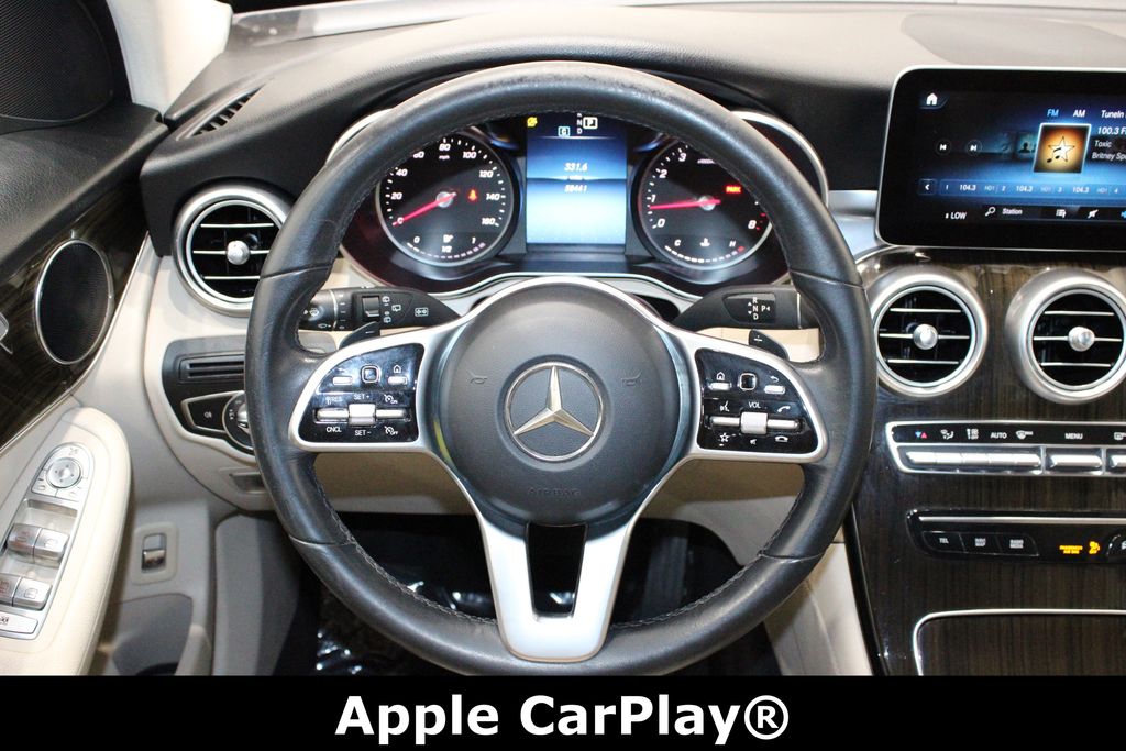 2020 Mercedes-Benz GLC 300 Image 32 of 37