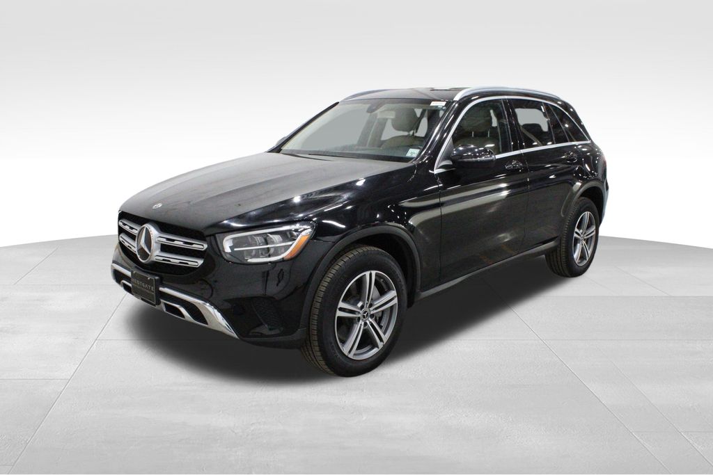 2020 Mercedes-Benz GLC 300 Image 1 of 37