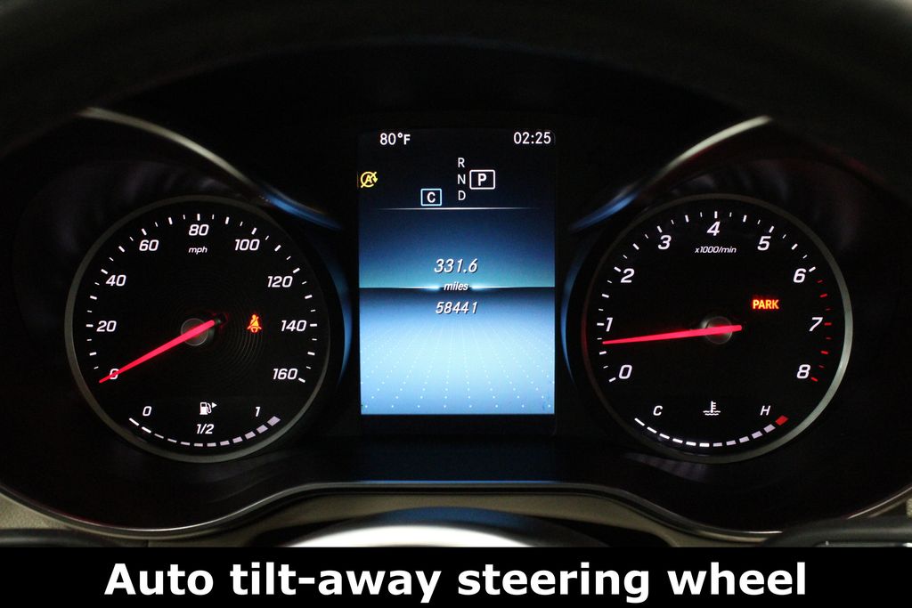 2020 Mercedes-Benz GLC 300 Image 16 of 37