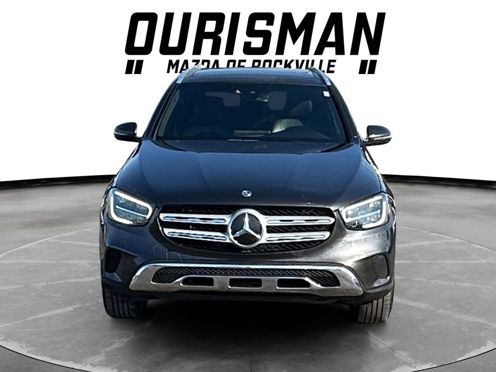 2020 Mercedes-Benz GLC 300 Image 2 of 29