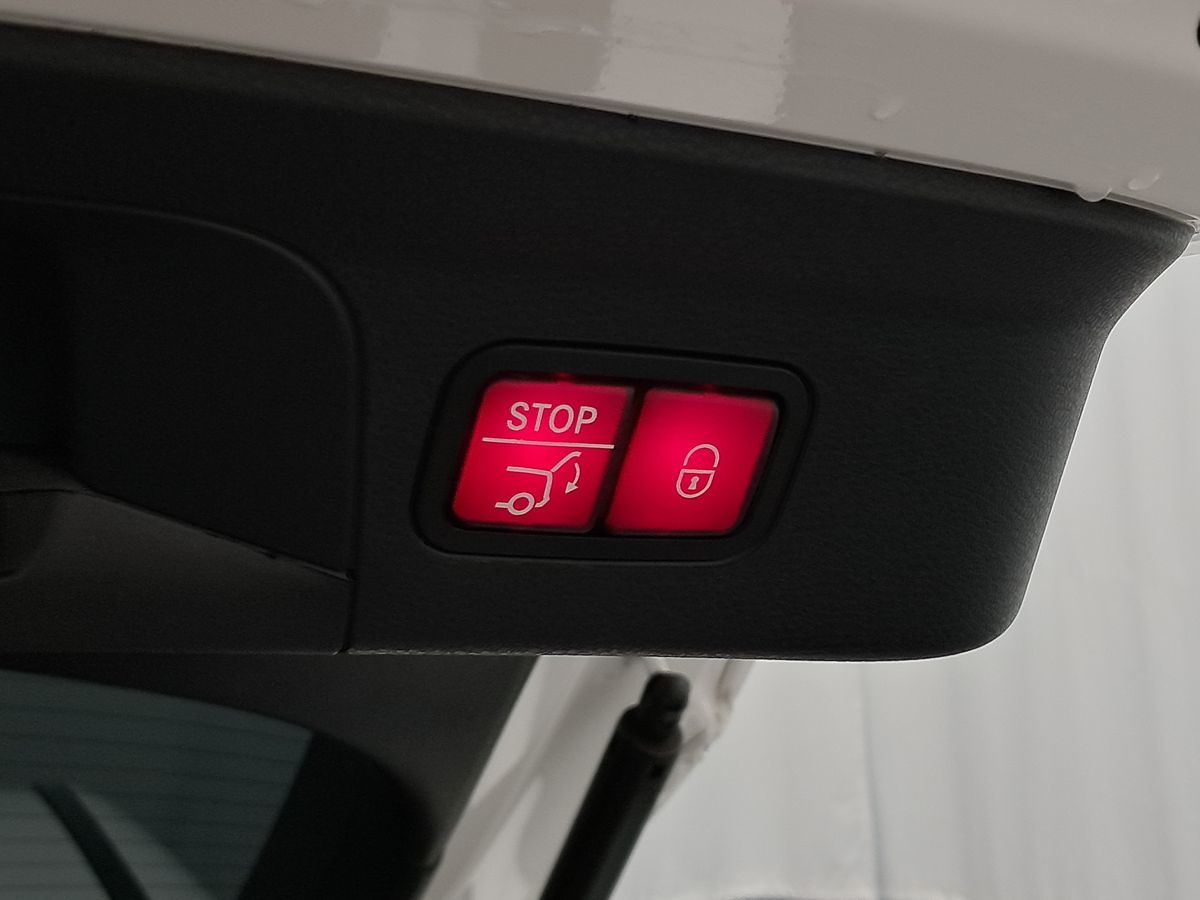 Vehicle image 49 of 55