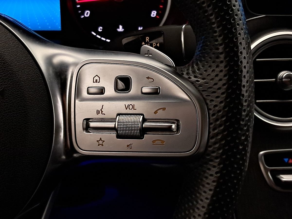 Vehicle image 15 of 55