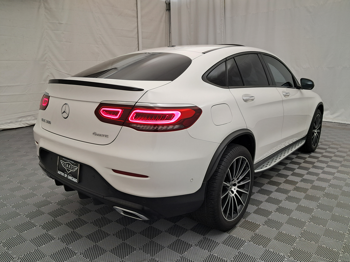 Vehicle image 4 of 55