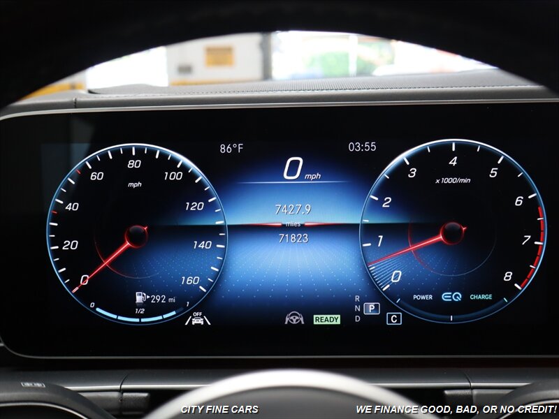 Vehicle image 14 of 24