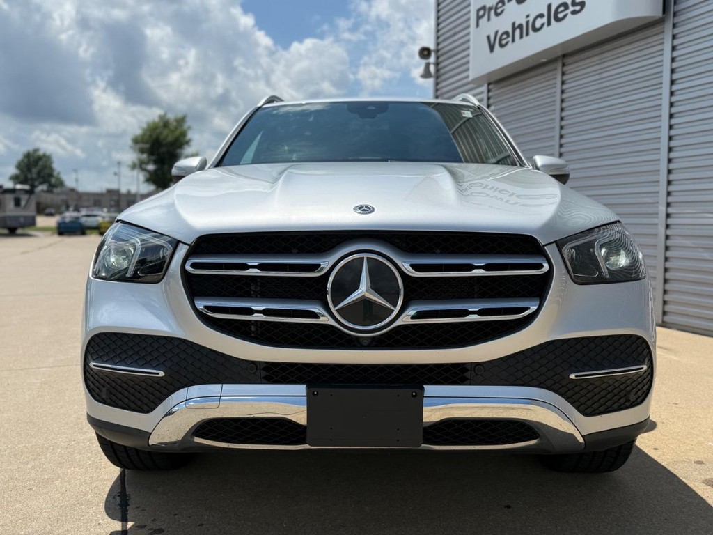 Vehicle image 1 of 31
