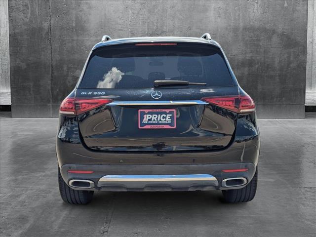 Vehicle image 6 of 21