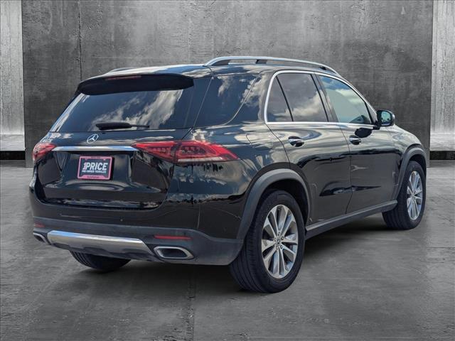 Vehicle image 5 of 21