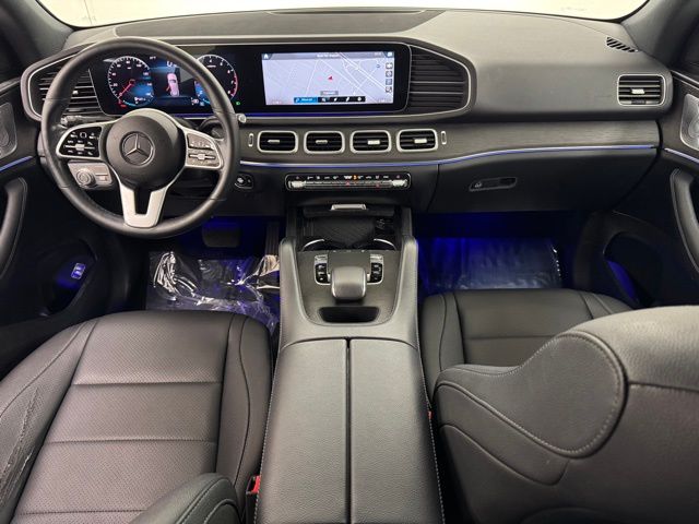 Vehicle image 45 of 48
