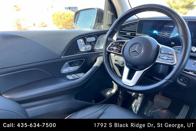 Vehicle image 11 of 25
