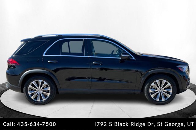 Vehicle image 4 of 25