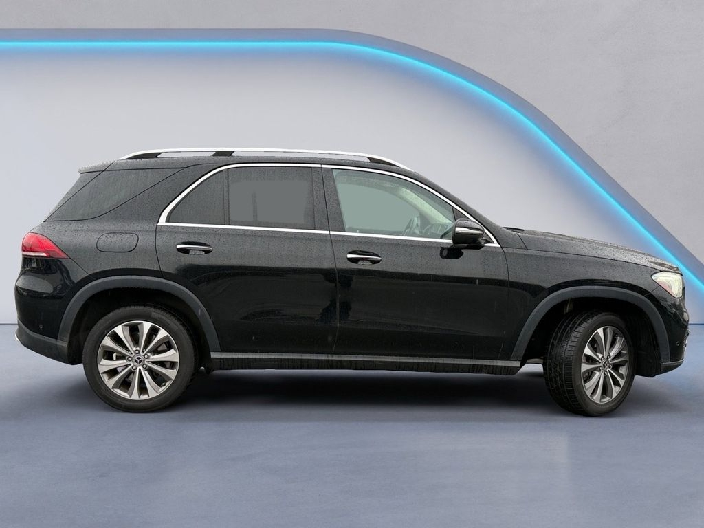 2020 Mercedes-Benz GLE 450 Image 3 of 35