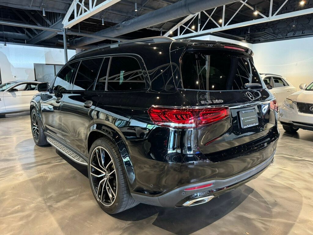 Vehicle image 5 of 22