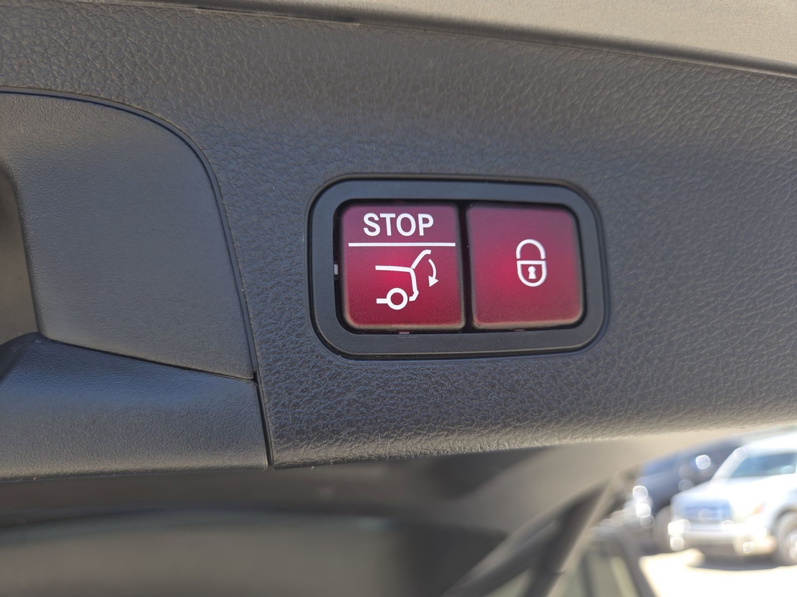 Vehicle image 34 of 35