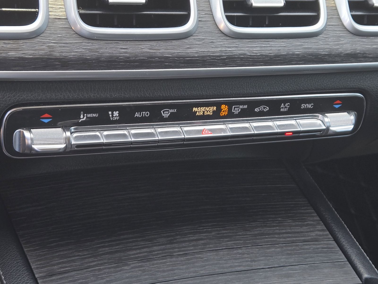 Vehicle image 10 of 35