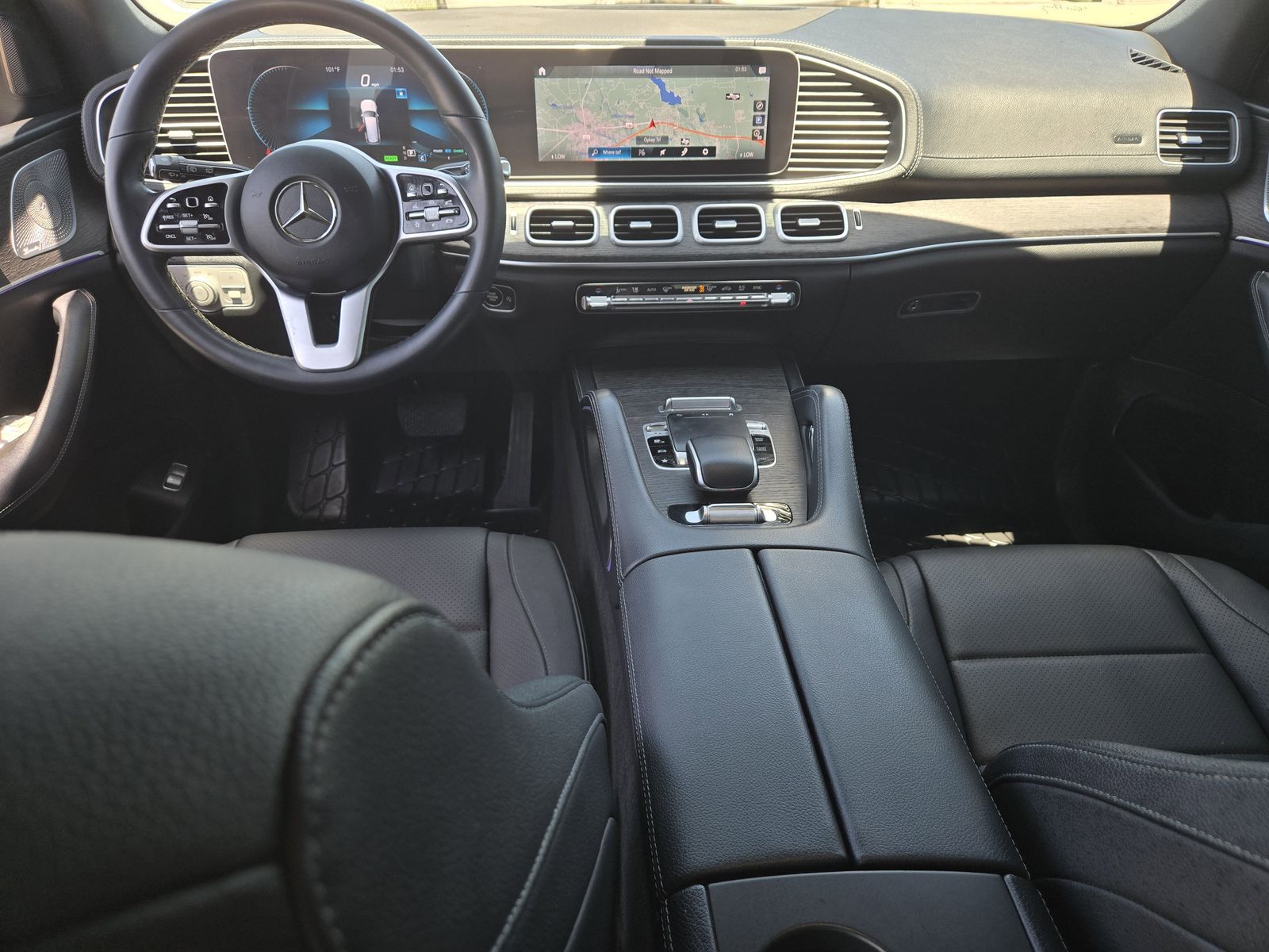 Vehicle image 16 of 35