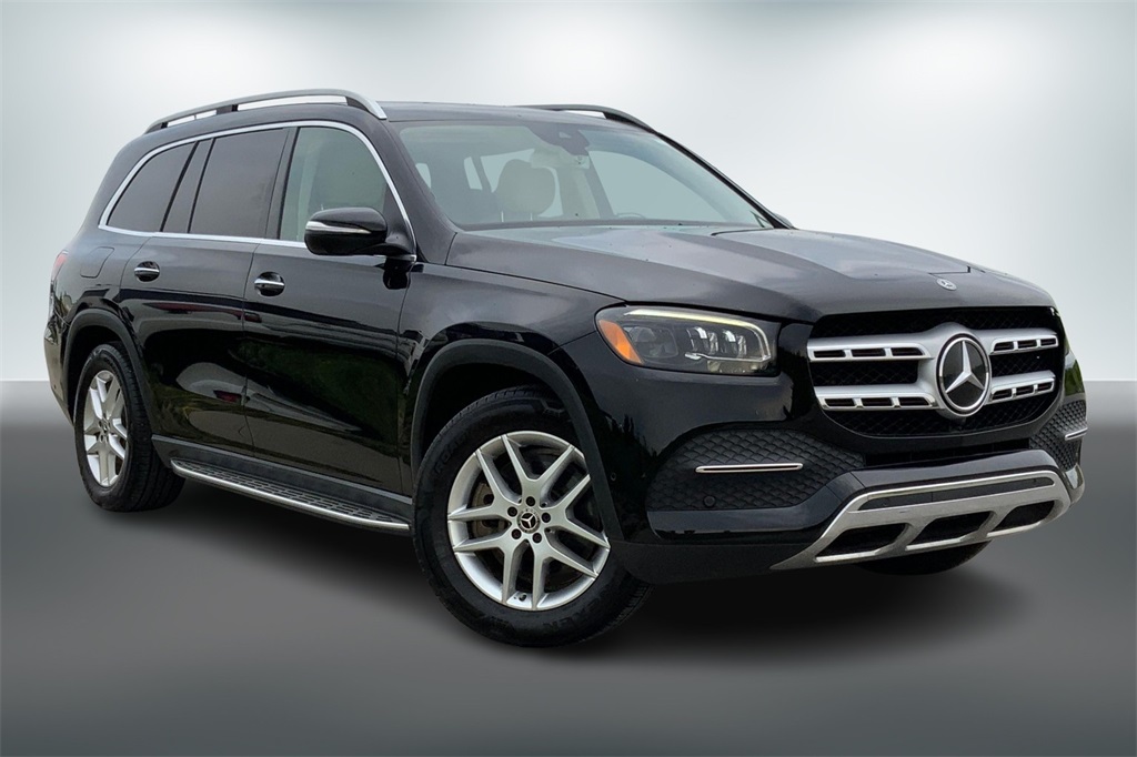 Vehicle image 3 of 40