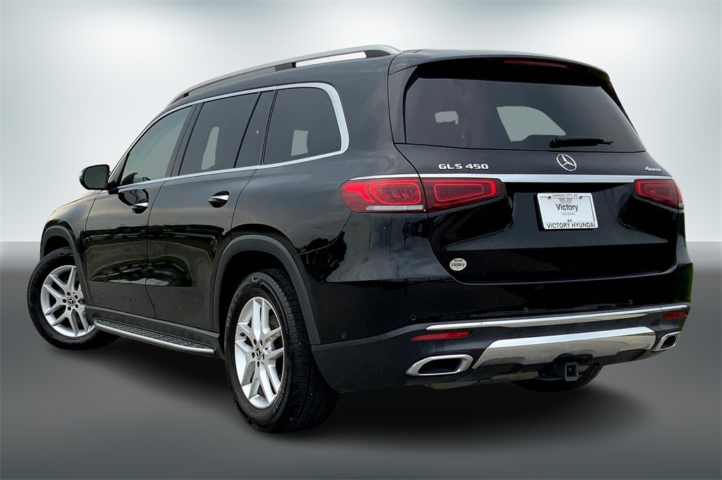 Vehicle image 5 of 40