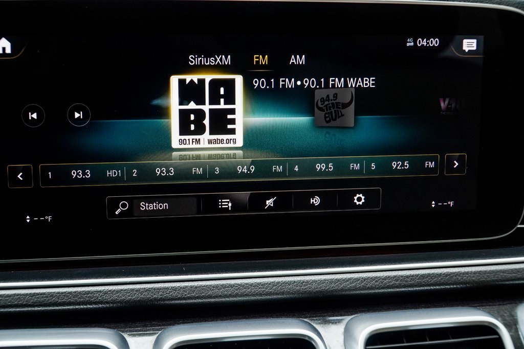 Vehicle image 21 of 39