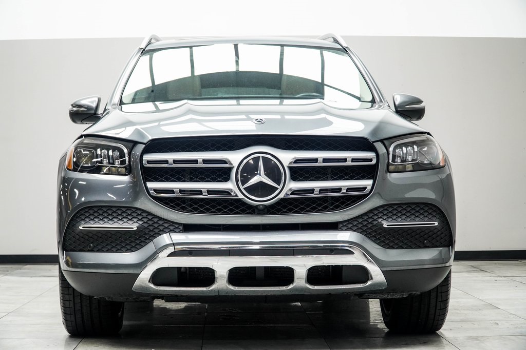 Vehicle image 3 of 39